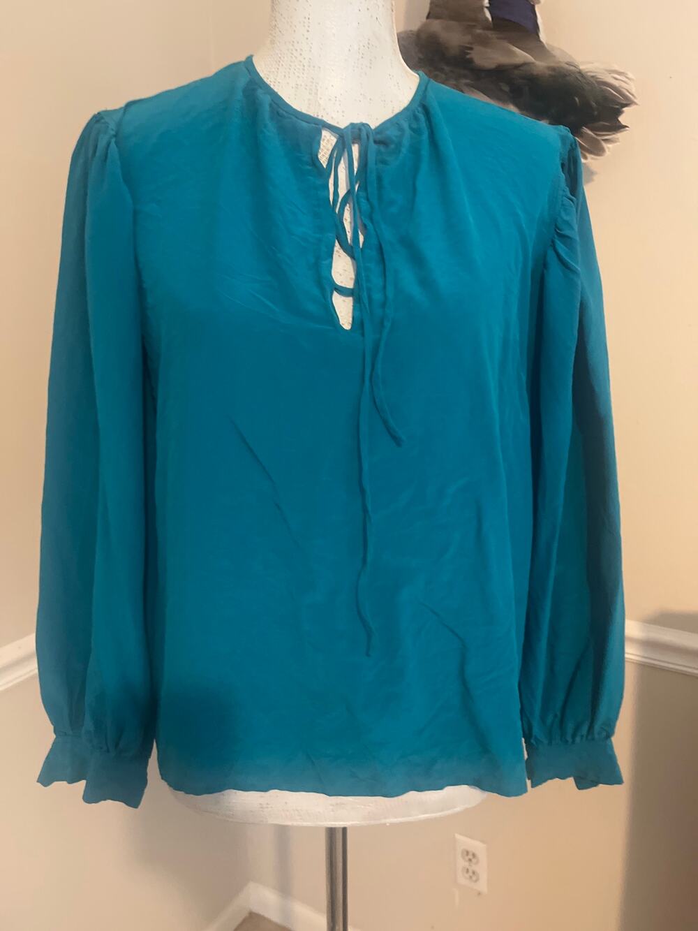 100% Silk Vintage Teal Blouse | Long Sleeve Tie Neck Top  | Size 14